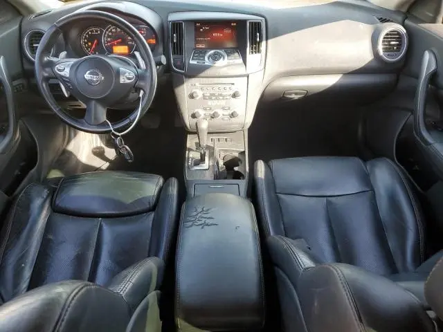 2010 NISSAN MAXIMA S  