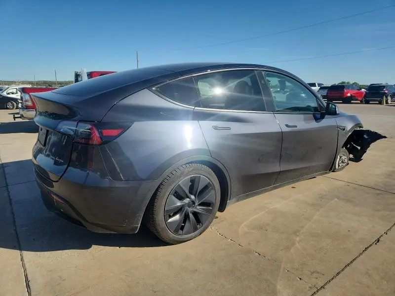 2024 TESLA MODEL Y   