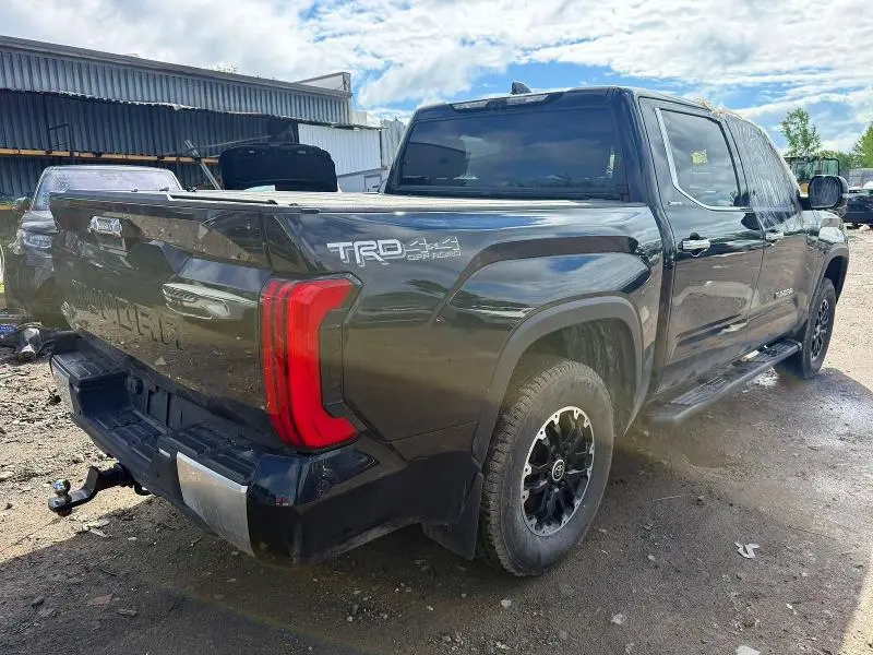 2023 TOYOTA TUNDRA CREWMAX LIMITED  