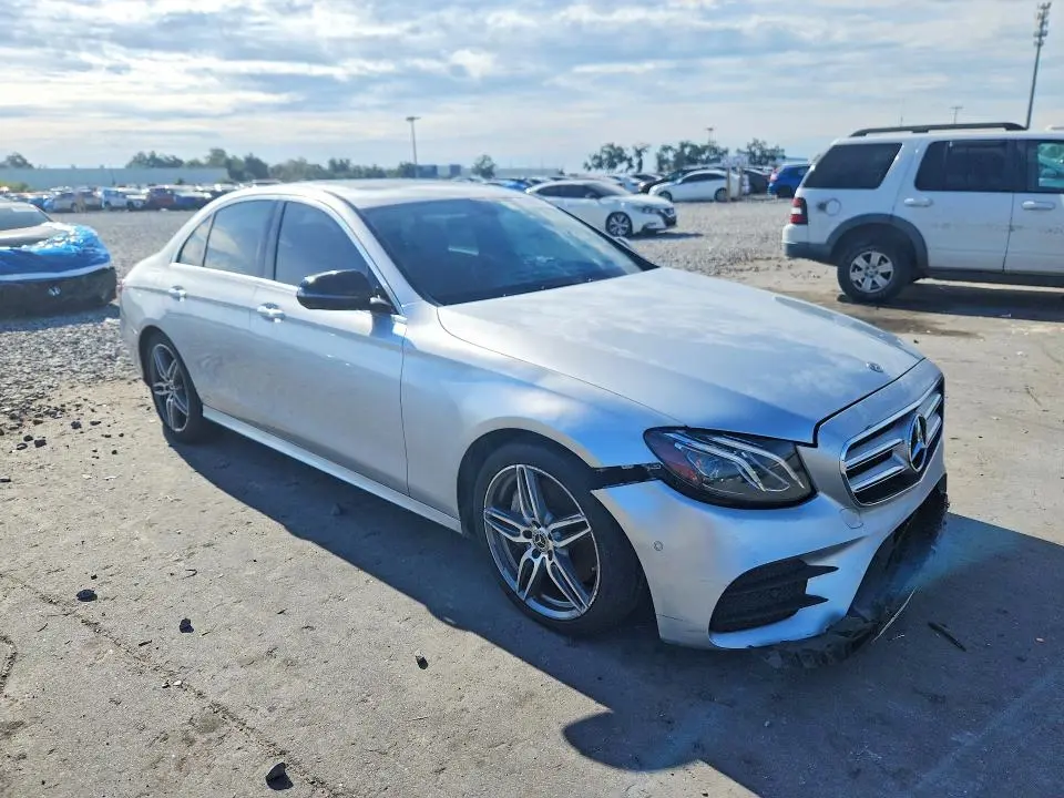 2018 MERCEDES-BENZ E 300  