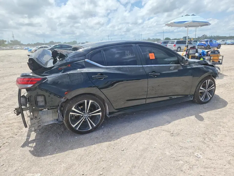 2020 NISSAN SENTRA SR  