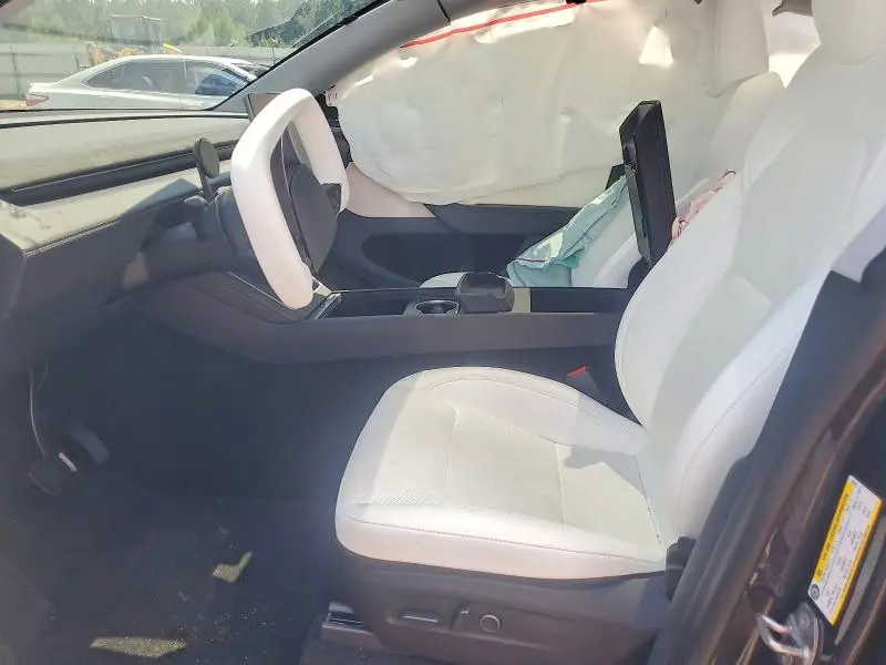 2026 TESLA MODEL Y   
