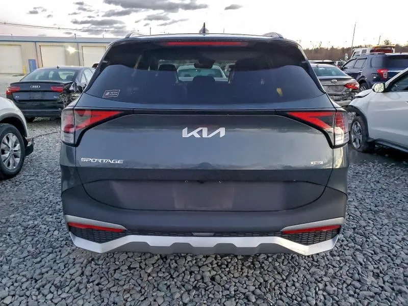 2025 KIA SPORTAGE EX  