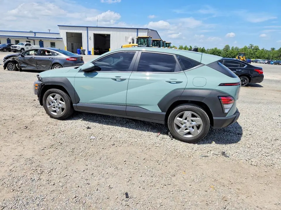 2025 HYUNDAI KONA SE  