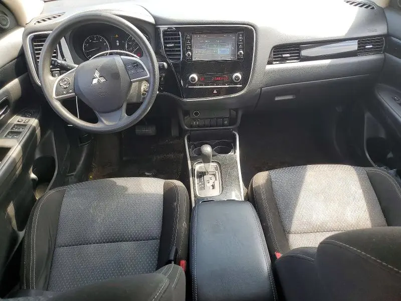 2020 MITSUBISHI OUTLANDER ES  