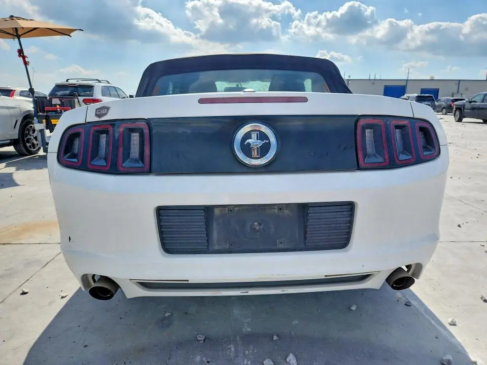 2013 FORD MUSTANG   