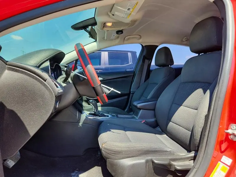 2016 CHEVROLET CRUZE LT  