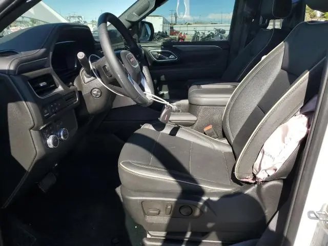 2024 GMC YUKON XL K1500 SLT  