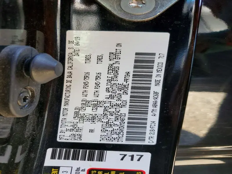 2019 TOYOTA TACOMA SR5 V6  