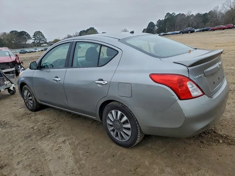 2014 NISSAN VERSA S  
