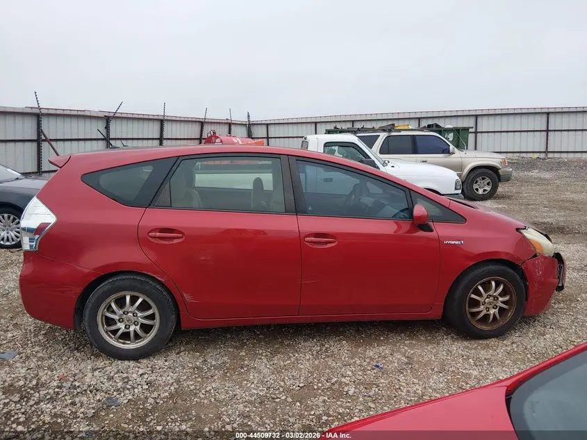 2012 TOYOTA PRIUS V TWO