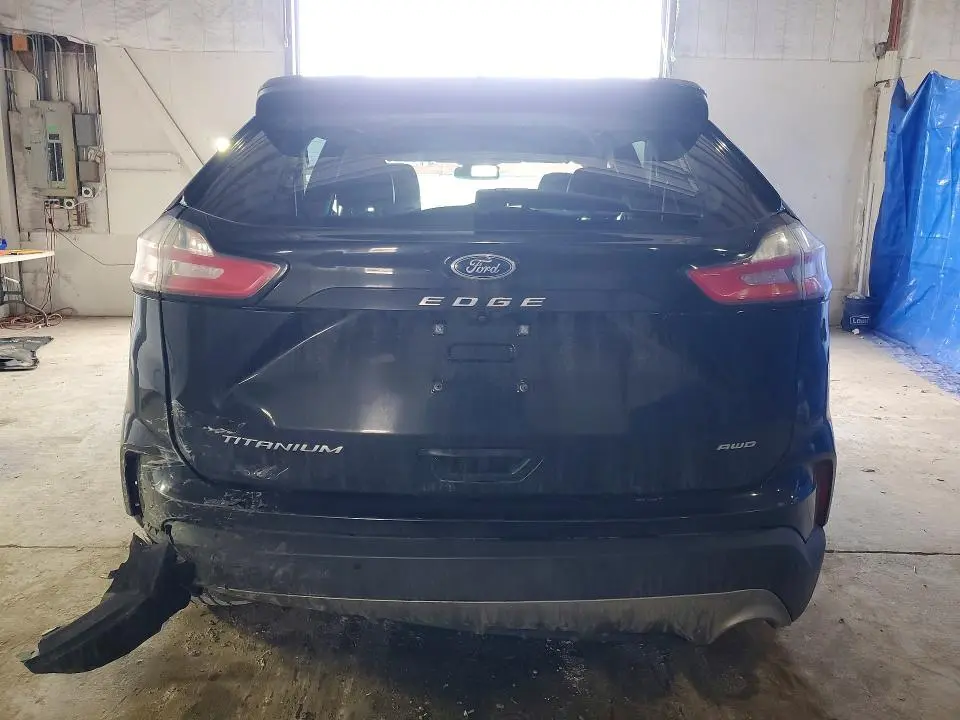 2022 FORD EDGE TITANIUM  