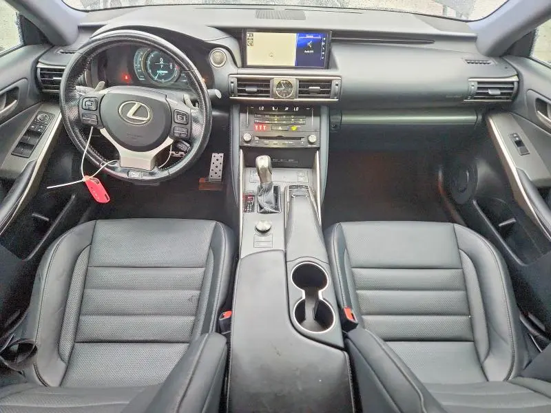 2017 LEXUS IS 200T  