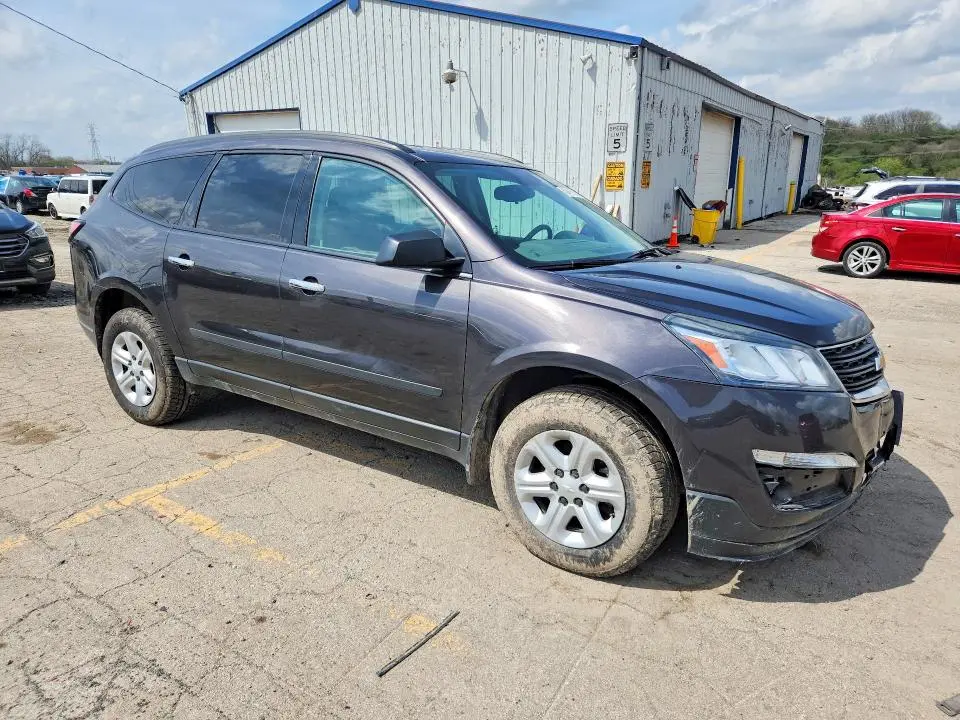 2014 CHEVROLET TRAVERSE LS  