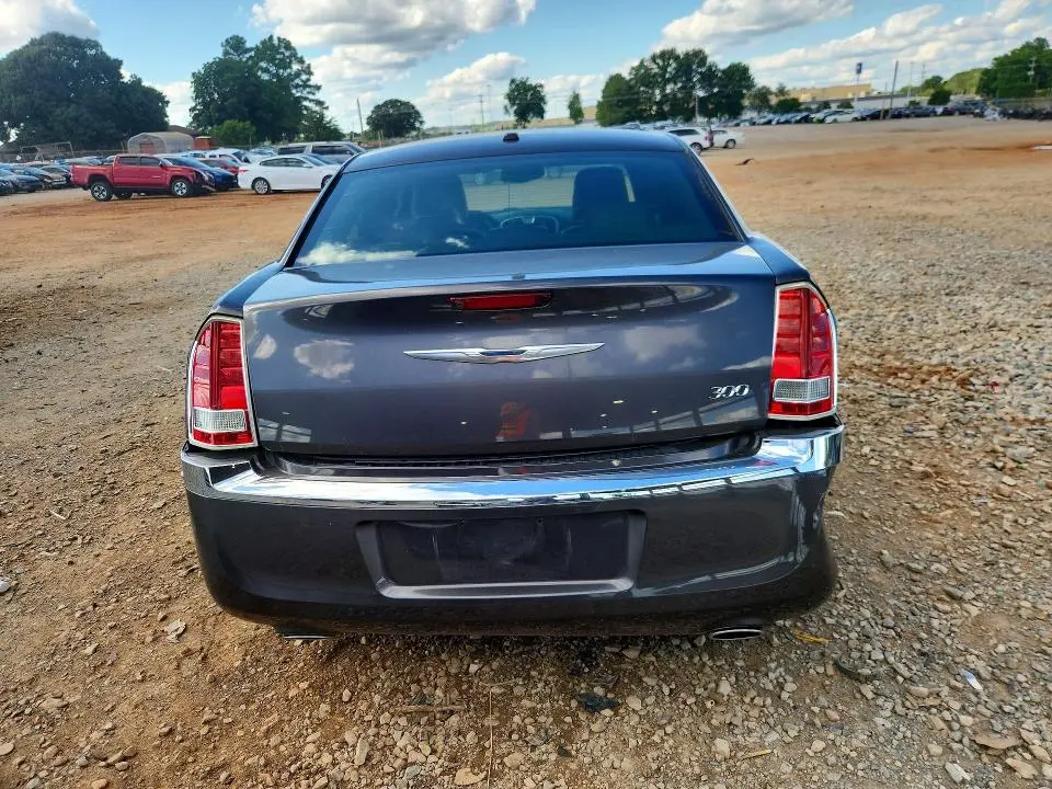 2013 CHRYSLER 300   