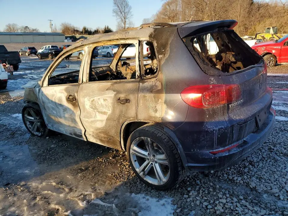 2016 VOLKSWAGEN TIGUAN S  