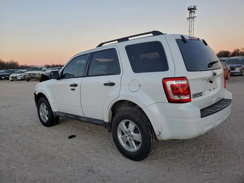 2012 FORD ESCAPE XLT  