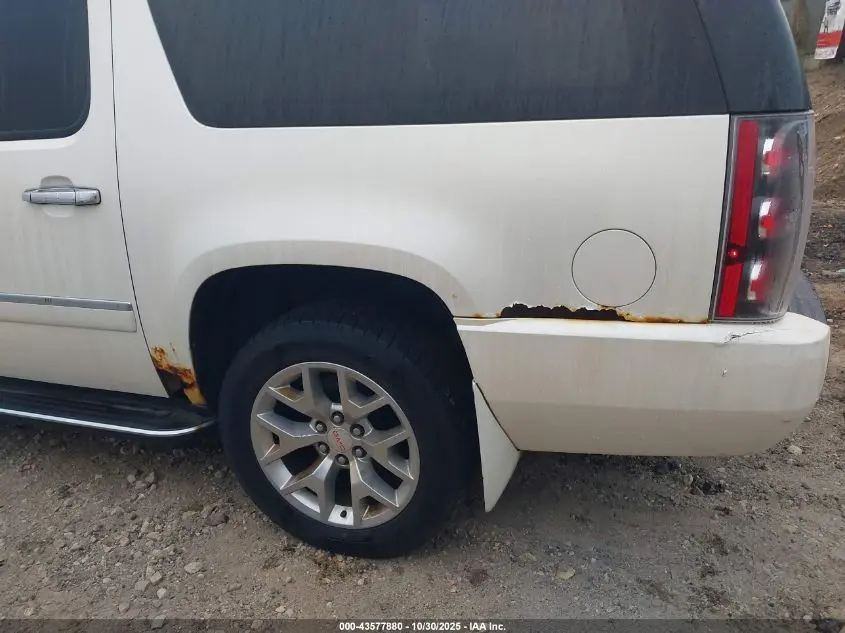 2011 GMC YUKON XL 1500 DENALI