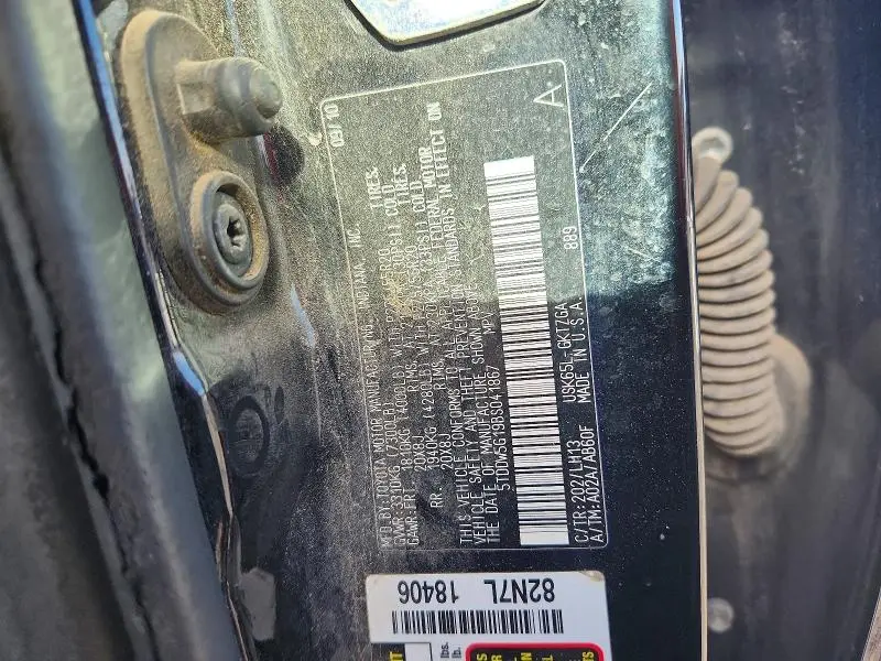 2011 TOYOTA SEQUOIA PLATINUM  