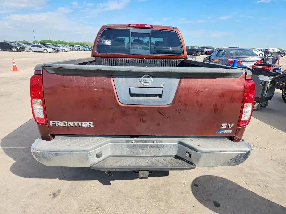 2017 NISSAN FRONTIER SV V6  
