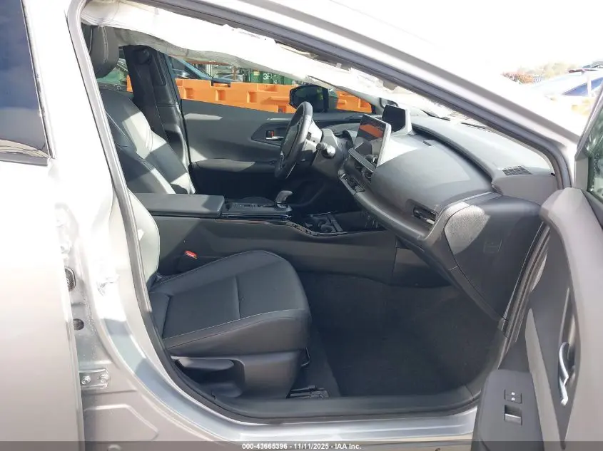 2023 TOYOTA PRIUS LIMITED AWD-E