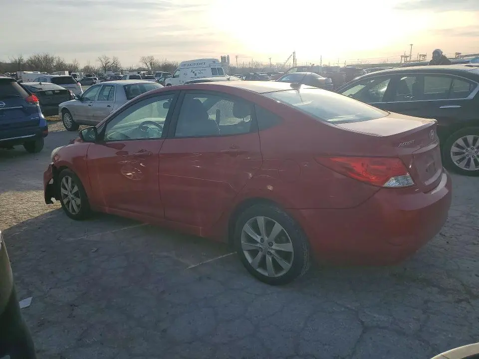2012 HYUNDAI ACCENT GLS  