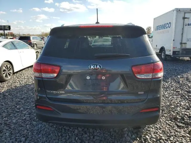 2017 KIA SORENTO LX  