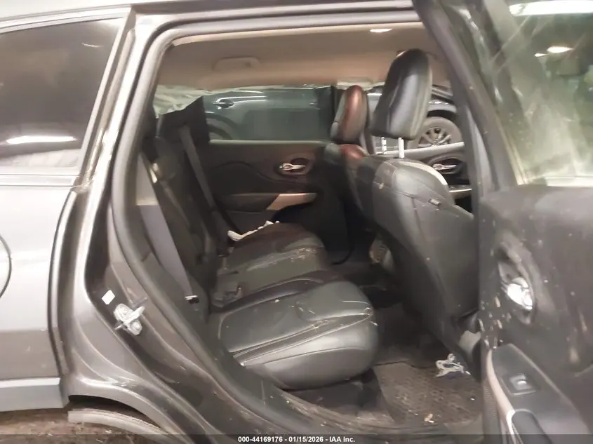 2017 JEEP CHEROKEE LATITUDE 4X4