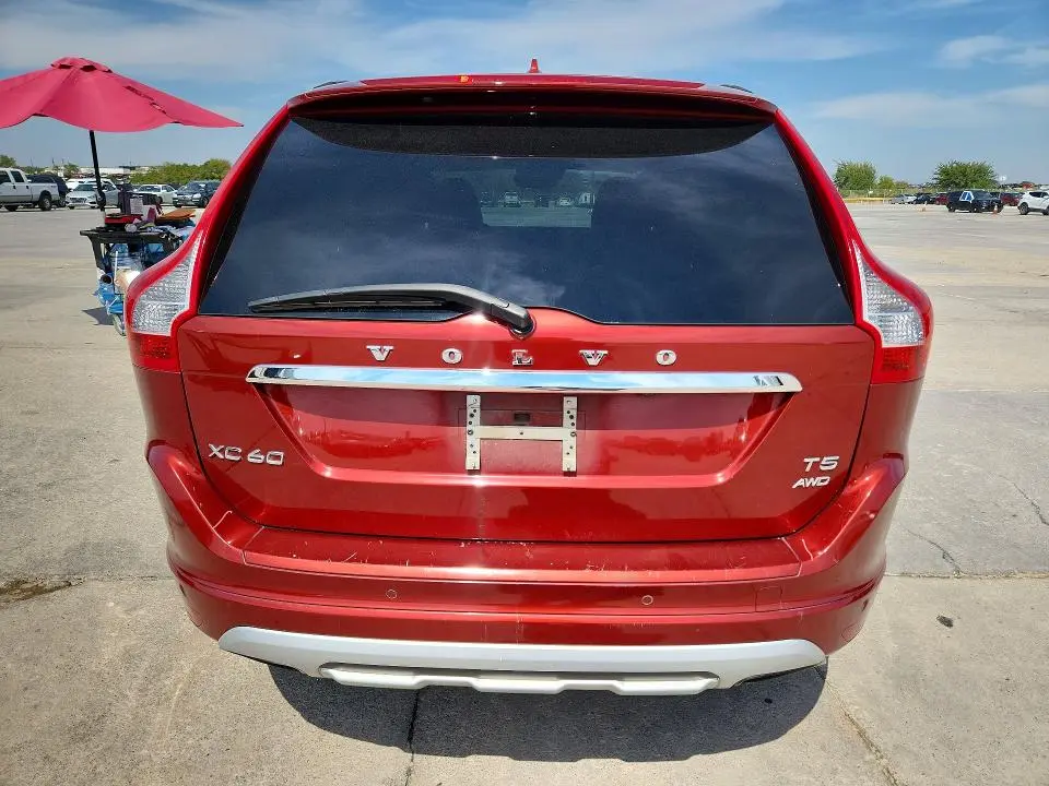 2017 VOLVO XC60 T5 DYNAMIC  