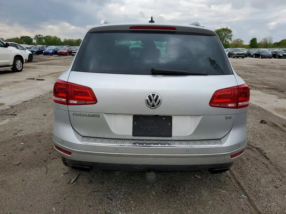 2017 VOLKSWAGEN TOUAREG WOLFSBURG  