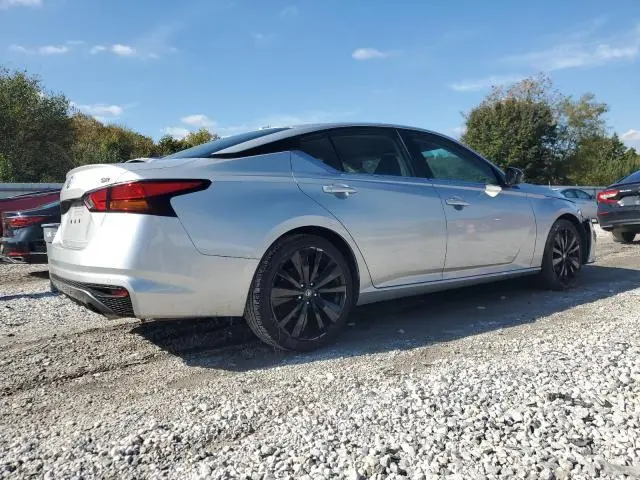 2021 NISSAN ALTIMA SR  