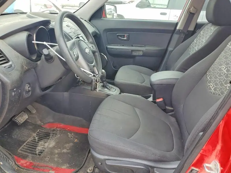 2011 KIA SOUL +  