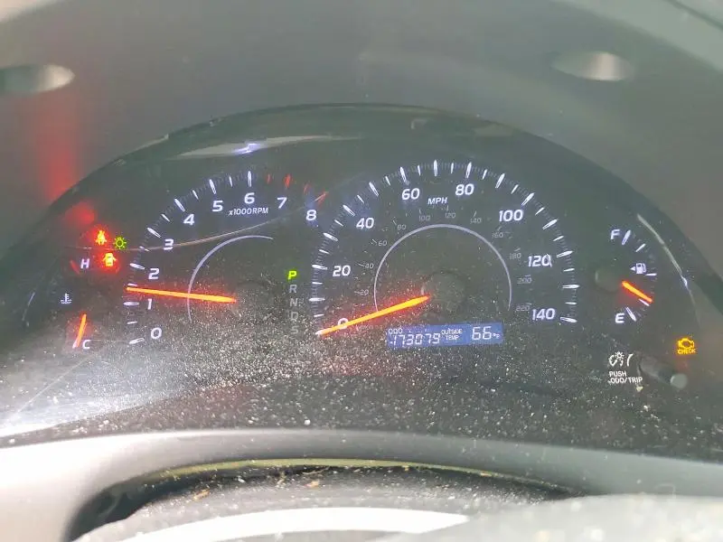 2011 TOYOTA CAMRY LE  