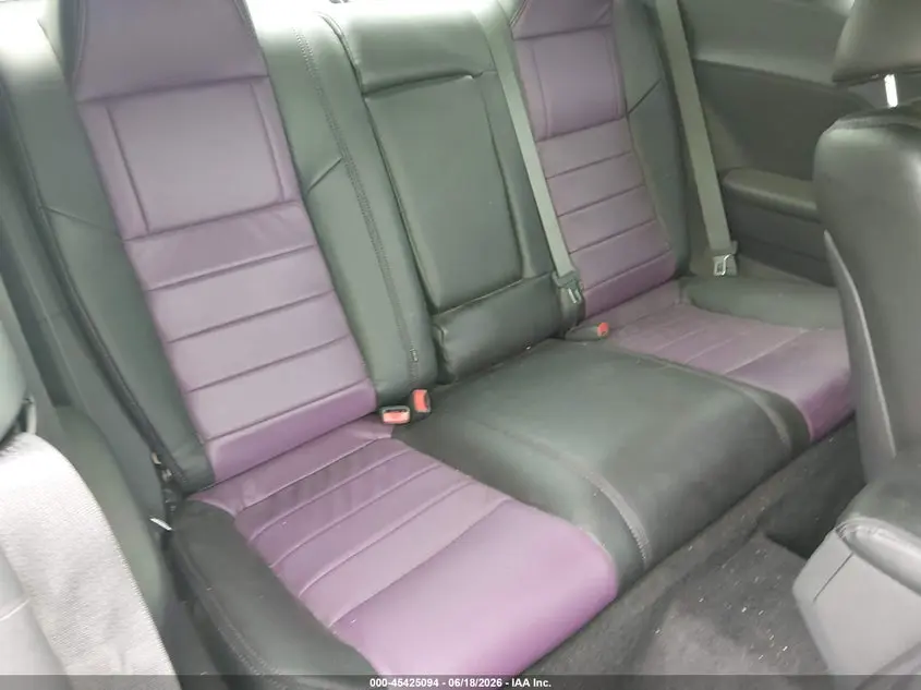 2013 DODGE CHALLENGER R/T CLASSIC