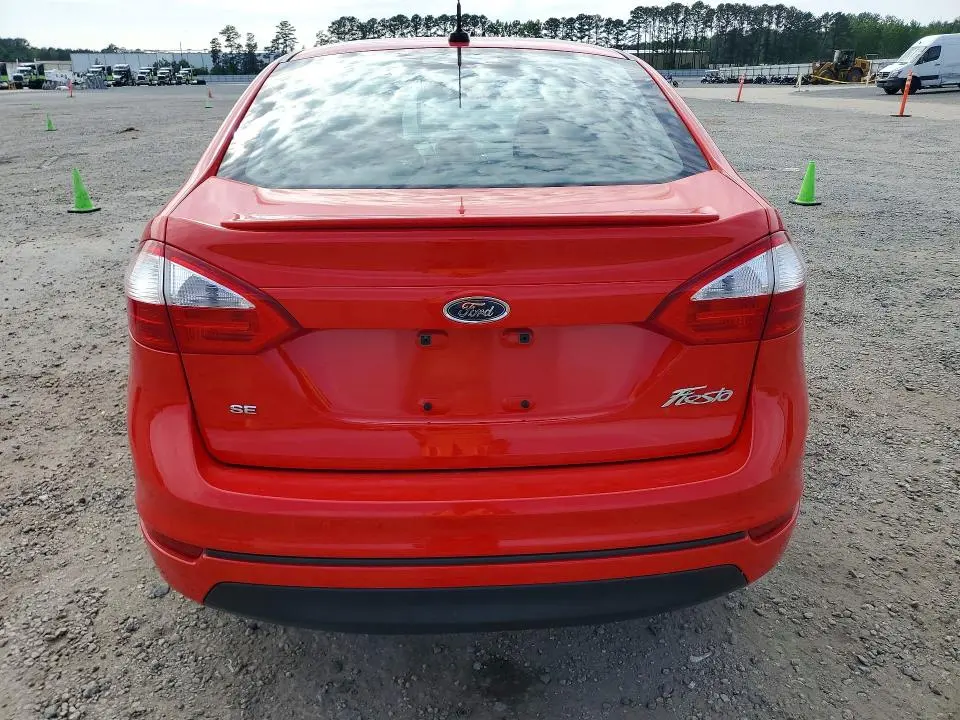2015 FORD FIESTA SE  