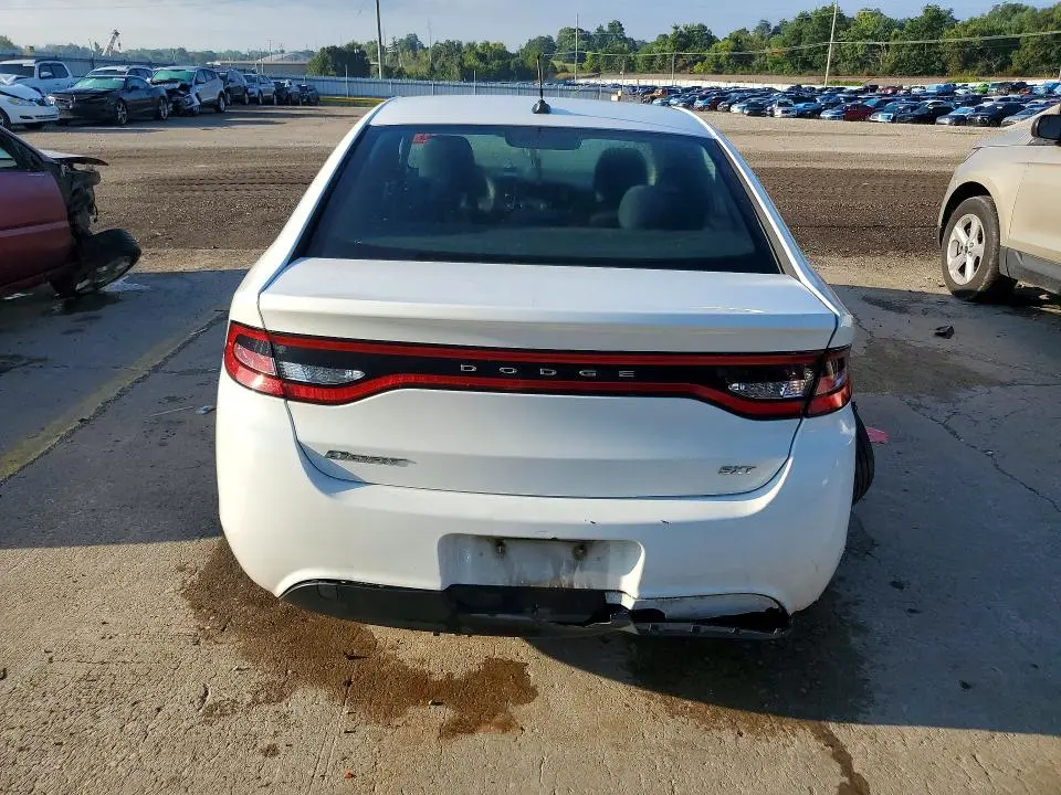 2016 DODGE DART SXT  