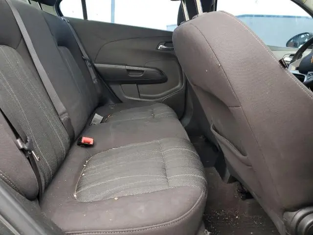 2019 CHEVROLET SONIC LT  