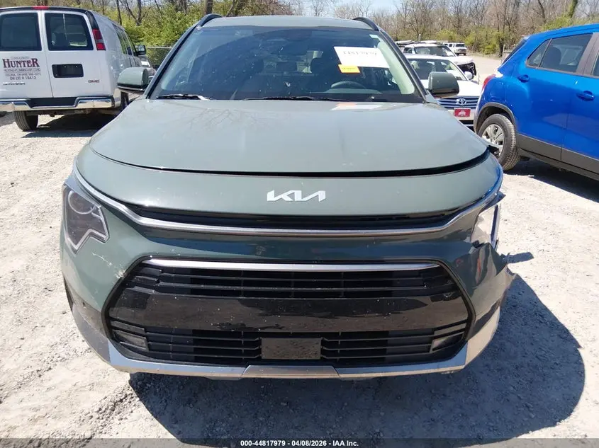2025 KIA NIRO SX