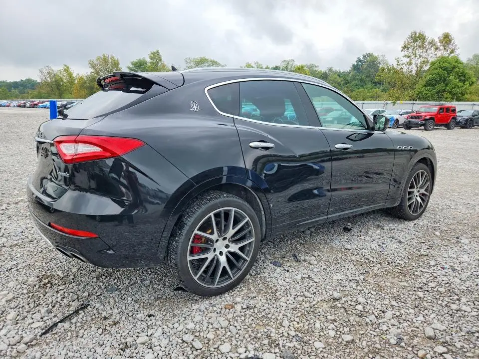 2017 MASERATI LEVANTE S SPORT  