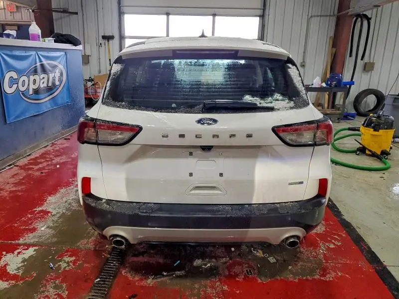 2020 FORD ESCAPE S  
