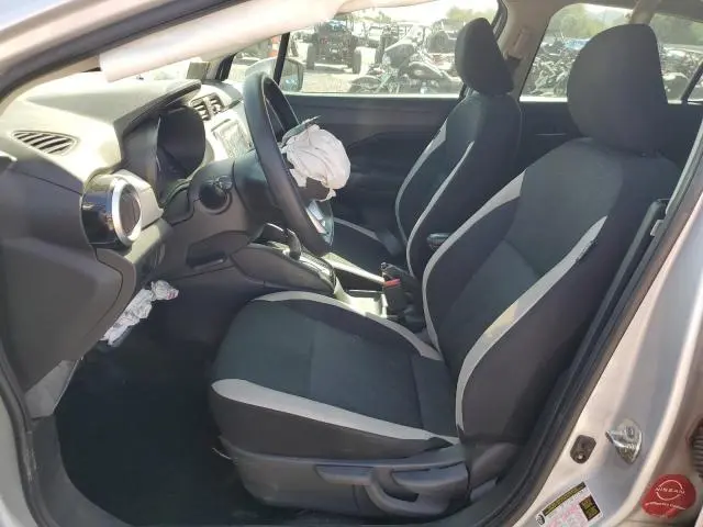 2021 NISSAN VERSA SV  