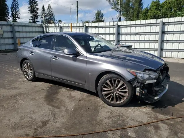 2018 INFINITI Q50 LUXE  