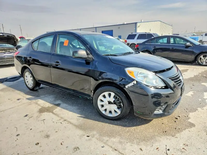 2014 NISSAN VERSA S  