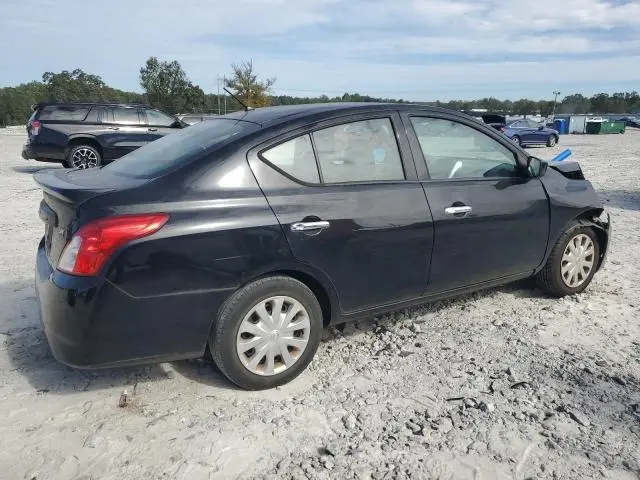 2019 NISSAN VERSA S  