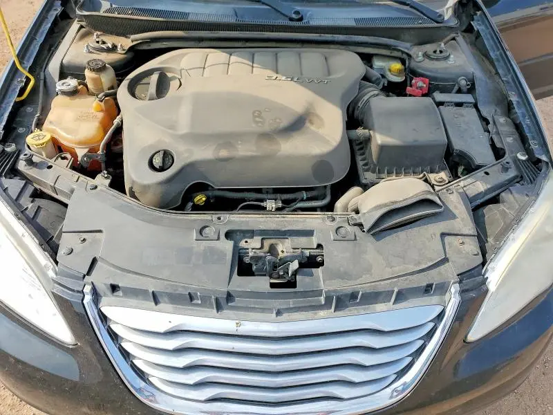 2011 CHRYSLER 200 TOURING  