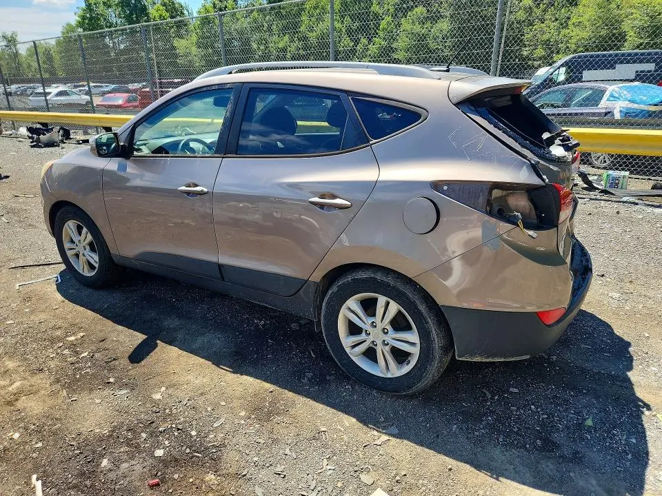 2012 HYUNDAI TUCSON GLS  