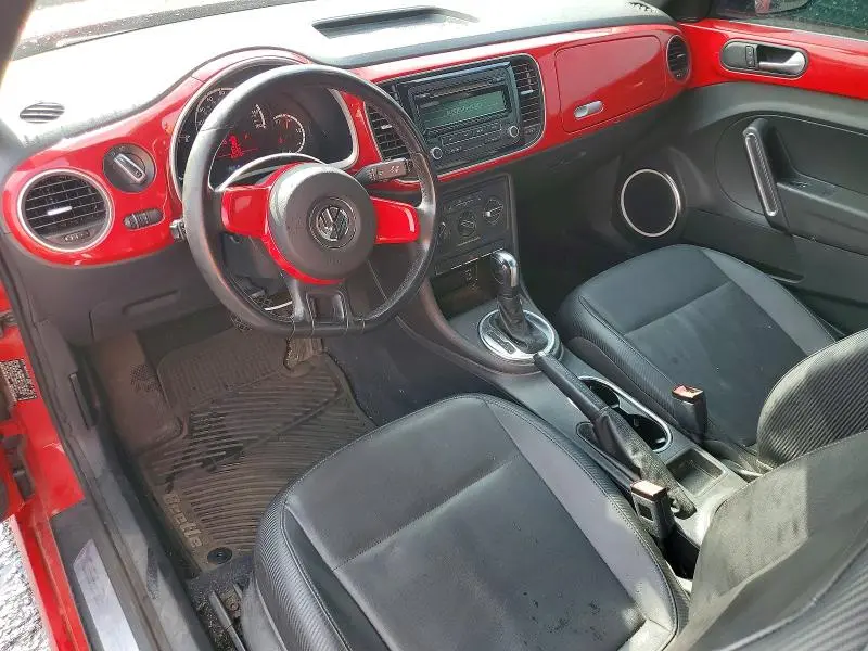 2013 VOLKSWAGEN BEETLE   