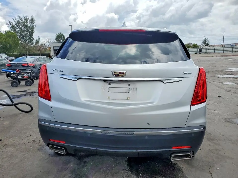 2018 CADILLAC XT5   