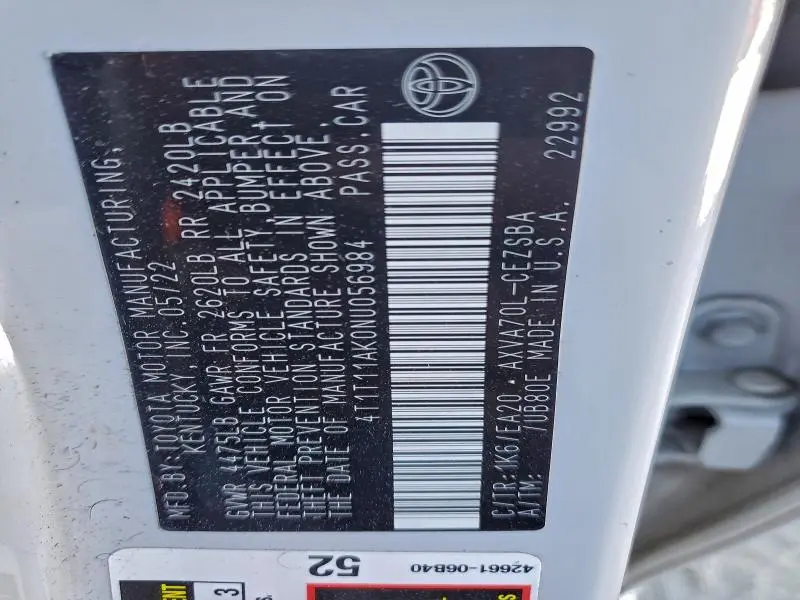 2022 TOYOTA CAMRY SE  