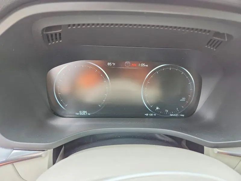 2020 VOLVO XC60 T5 MOMENTUM  